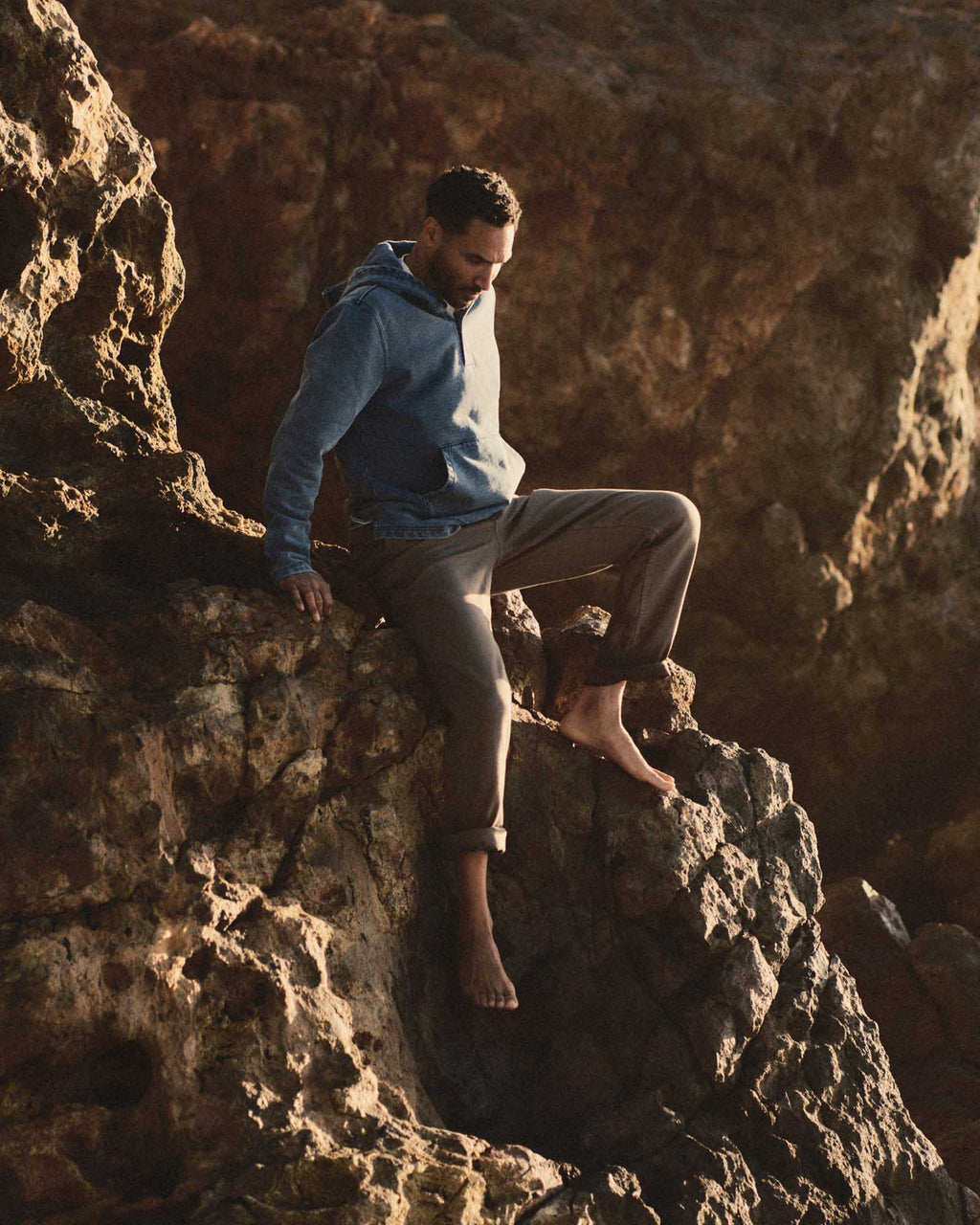 The Roamer Pant in Smoked Olive Broken Twill